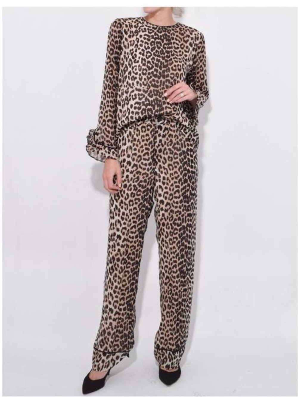 GANNI
MULLIN GEORGETTE TOP - LEOPARD Minor Flaws* - Picture 5 of 16